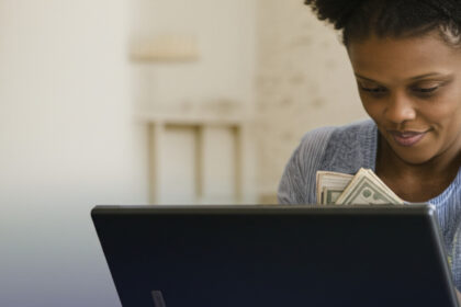 Is It Possible to Earn Cash by Selling Your Everyday Photos Online?